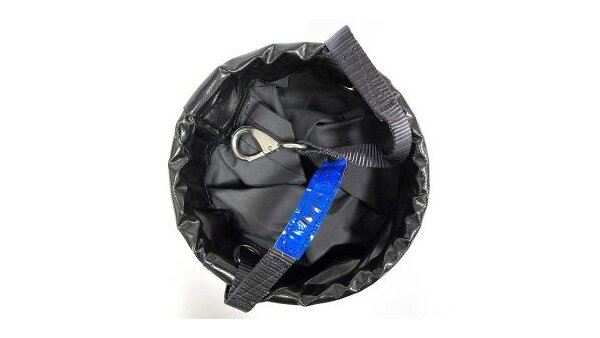 ELLER Chain bag eco -  Ø 15cm -  depth 20cm -  black -  karabiner